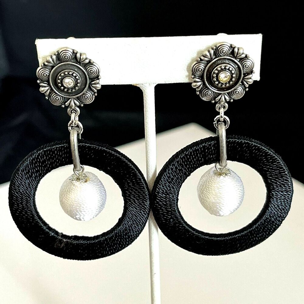 Vintage 1980s Earrings Antique Silver Crystal Tone Black Thread Clip On - 6H